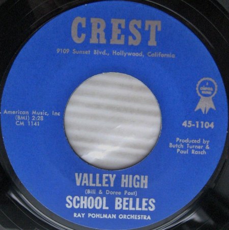 School Belles02bValley High Crest 45-1104.jpg