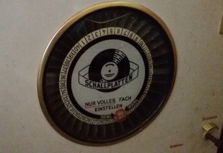 Verkaufsautomat | Warenautomat für Schallplatten