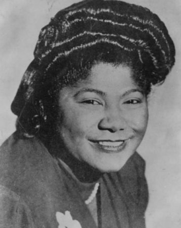 MAHALIA JACKSON